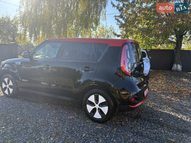 Черный Киа Soul EV, объемом двигателя 0 л и пробегом 134 тыс. км за 5600 $, фото 6 на Automoto.ua