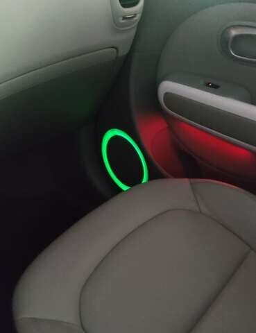 Черный Киа Soul EV, объемом двигателя 0 л и пробегом 89 тыс. км за 8200 $, фото 9 на Automoto.ua