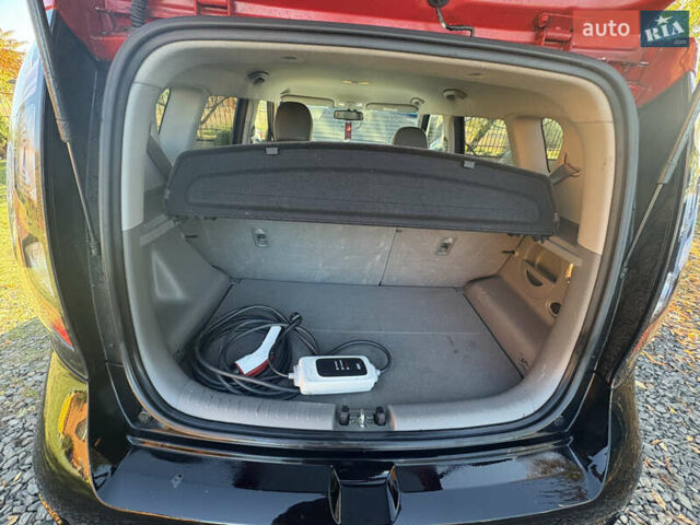 Черный Киа Soul EV, объемом двигателя 0 л и пробегом 134 тыс. км за 5600 $, фото 17 на Automoto.ua