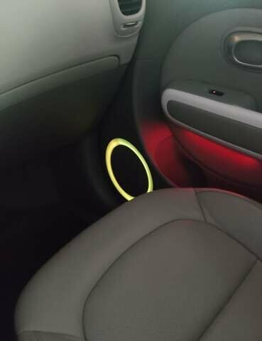 Черный Киа Soul EV, объемом двигателя 0 л и пробегом 89 тыс. км за 8200 $, фото 8 на Automoto.ua