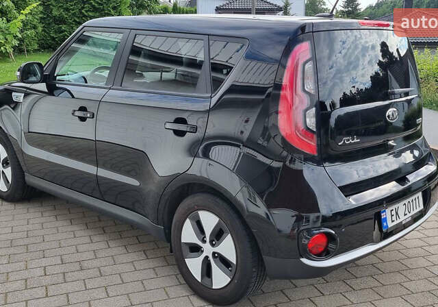 Черный Киа Soul EV, объемом двигателя 0 л и пробегом 150 тыс. км за 6700 $, фото 3 на Automoto.ua