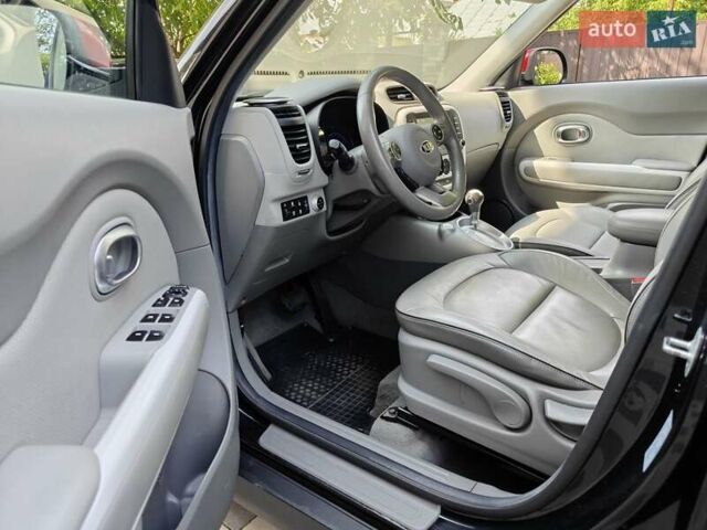 Черный Киа Soul EV, объемом двигателя 0 л и пробегом 162 тыс. км за 6499 $, фото 10 на Automoto.ua