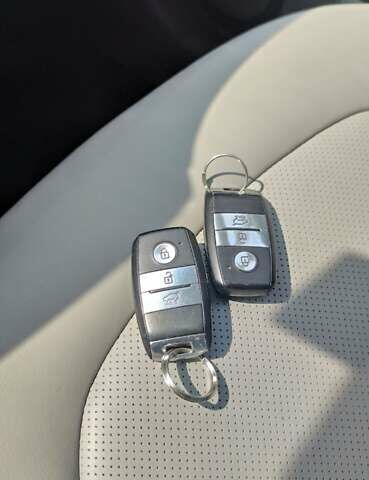 Черный Киа Soul EV, объемом двигателя 0 л и пробегом 89 тыс. км за 8200 $, фото 10 на Automoto.ua