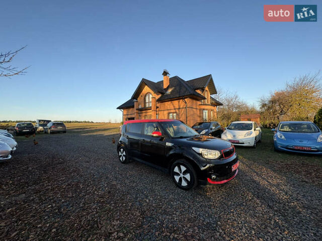 Черный Киа Soul EV, объемом двигателя 0 л и пробегом 134 тыс. км за 5600 $, фото 10 на Automoto.ua