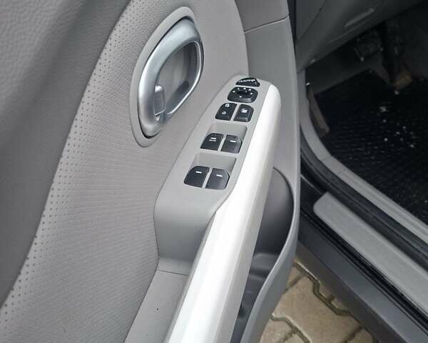 Чорний Кіа Soul EV, об'ємом двигуна 0 л та пробігом 98 тис. км за 6600 $, фото 16 на Automoto.ua