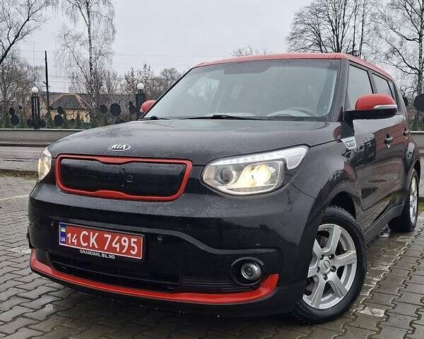 Чорний Кіа Soul EV, об'ємом двигуна 0 л та пробігом 98 тис. км за 6600 $, фото 45 на Automoto.ua