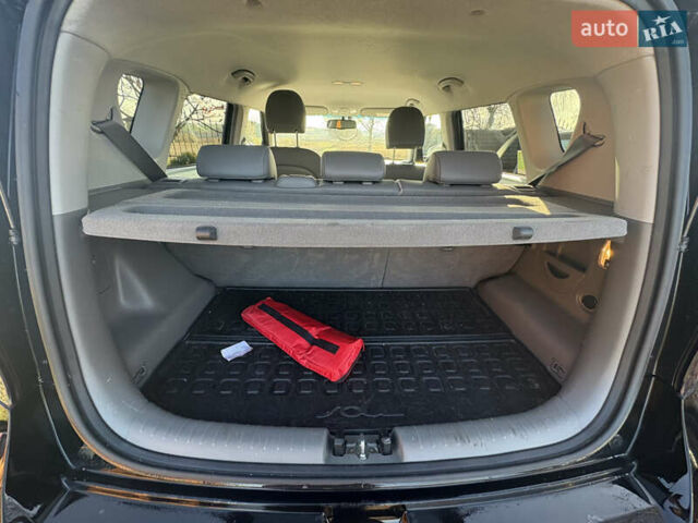 Черный Киа Soul EV, объемом двигателя 0 л и пробегом 96 тыс. км за 5900 $, фото 16 на Automoto.ua