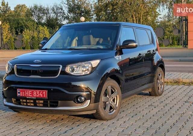 Чорний Кіа Soul EV, об'ємом двигуна 0 л та пробігом 117 тис. км за 6700 $, фото 9 на Automoto.ua