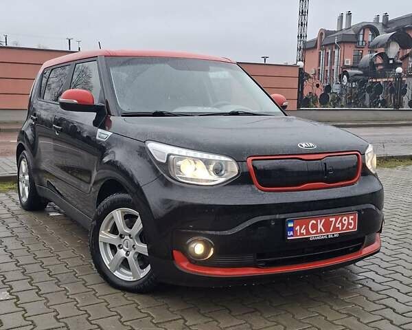Чорний Кіа Soul EV, об'ємом двигуна 0 л та пробігом 98 тис. км за 6600 $, фото 40 на Automoto.ua