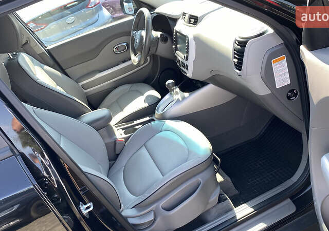 Черный Киа Soul EV, объемом двигателя 0 л и пробегом 84 тыс. км за 8200 $, фото 78 на Automoto.ua