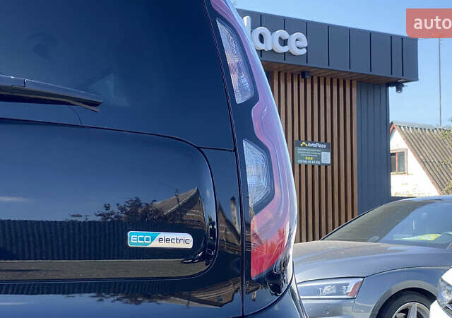 Черный Киа Soul EV, объемом двигателя 0 л и пробегом 84 тыс. км за 8200 $, фото 75 на Automoto.ua