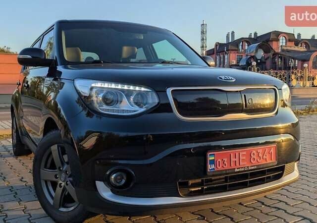 Чорний Кіа Soul EV, об'ємом двигуна 0 л та пробігом 117 тис. км за 6700 $, фото 8 на Automoto.ua