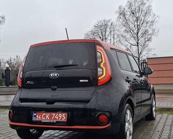 Чорний Кіа Soul EV, об'ємом двигуна 0 л та пробігом 98 тис. км за 6600 $, фото 32 на Automoto.ua