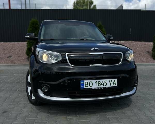 Чорний Кіа Soul EV, об'ємом двигуна 0 л та пробігом 127 тис. км за 10999 $, фото 1 на Automoto.ua