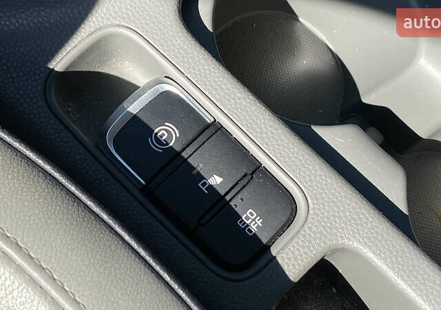 Черный Киа Soul EV, объемом двигателя 0 л и пробегом 84 тыс. км за 8200 $, фото 50 на Automoto.ua