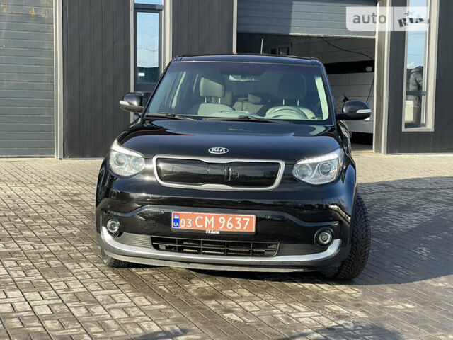 Чорний Кіа Soul EV, об'ємом двигуна 0 л та пробігом 101 тис. км за 9500 $, фото 1 на Automoto.ua