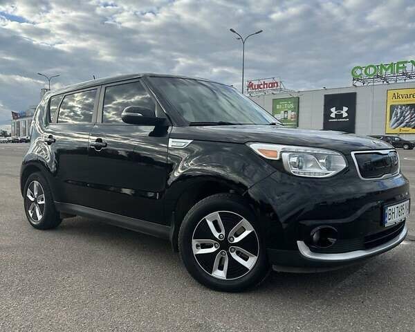 Чорний Кіа Soul EV, об'ємом двигуна 0 л та пробігом 127 тис. км за 10500 $, фото 5 на Automoto.ua