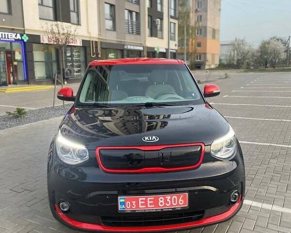 Черный Киа Soul EV, объемом двигателя 0 л и пробегом 98 тыс. км за 9200 $, фото 1 на Automoto.ua