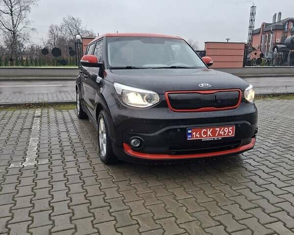 Чорний Кіа Soul EV, об'ємом двигуна 0 л та пробігом 98 тис. км за 6600 $, фото 9 на Automoto.ua