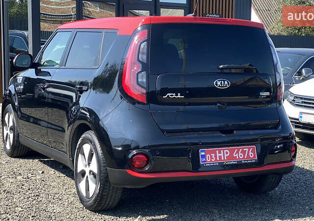 Черный Киа Soul EV, объемом двигателя 0 л и пробегом 84 тыс. км за 8200 $, фото 76 на Automoto.ua