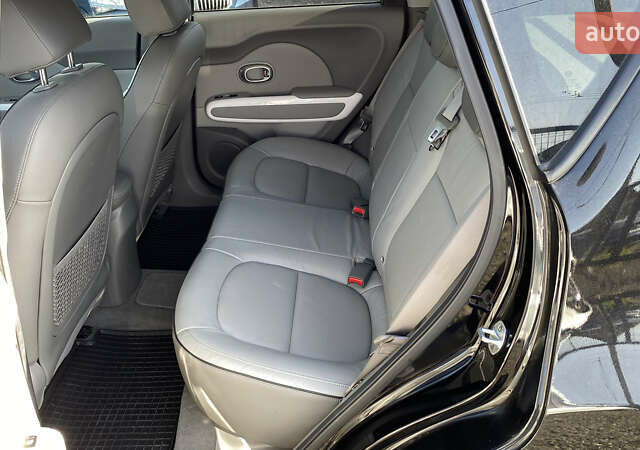 Черный Киа Soul EV, объемом двигателя 0 л и пробегом 84 тыс. км за 8200 $, фото 38 на Automoto.ua