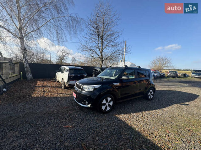 Черный Киа Soul EV, объемом двигателя 0 л и пробегом 96 тыс. км за 5900 $, фото 10 на Automoto.ua