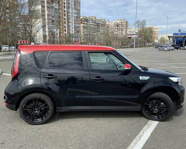 Черный Киа Soul EV, объемом двигателя 0 л и пробегом 106 тыс. км за 7700 $, фото 4 на Automoto.ua