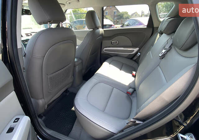 Черный Киа Soul EV, объемом двигателя 0 л и пробегом 84 тыс. км за 8200 $, фото 83 на Automoto.ua