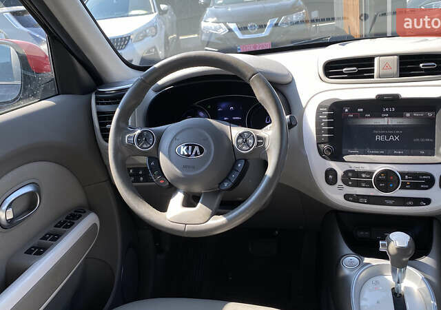 Черный Киа Soul EV, объемом двигателя 0 л и пробегом 84 тыс. км за 8200 $, фото 81 на Automoto.ua
