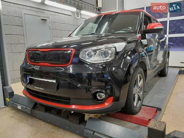 Черный Киа Soul EV, объемом двигателя 0 л и пробегом 158 тыс. км за 10750 $, фото 2 на Automoto.ua