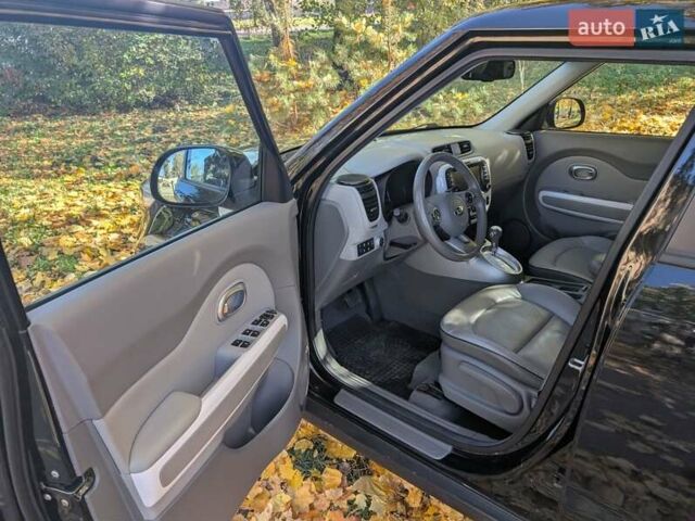 Кіа Soul EV 2017 у Жовкві на Automoto.ua Чорний Кіа Soul EV, об'ємом двигуна 0 л та пробігом 114 тис. км за 10500 $, фото 4 на Automoto.ua