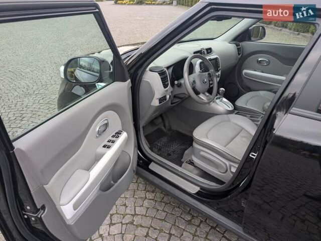 Черный Киа Soul EV, объемом двигателя 0 л и пробегом 115 тыс. км за 10000 $, фото 20 на Automoto.ua