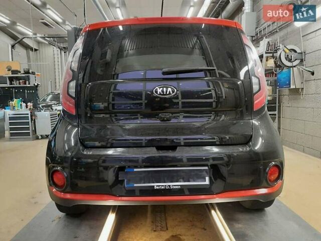 Черный Киа Soul EV, объемом двигателя 0 л и пробегом 158 тыс. км за 10750 $, фото 6 на Automoto.ua