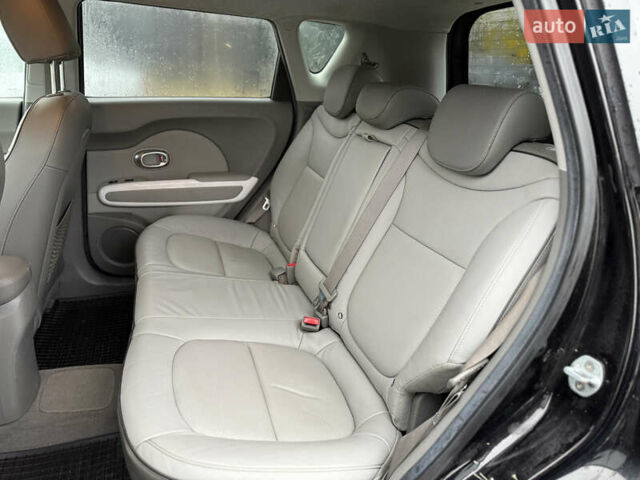 Чорний Кіа Soul EV, об'ємом двигуна 0 л та пробігом 138 тис. км за 10500 $, фото 8 на Automoto.ua