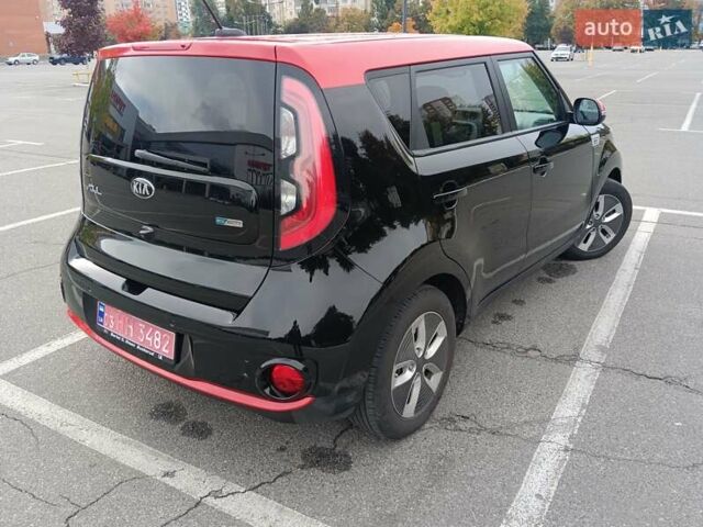Черный Киа Soul EV, объемом двигателя 0 л и пробегом 153 тыс. км за 10800 $, фото 3 на Automoto.ua