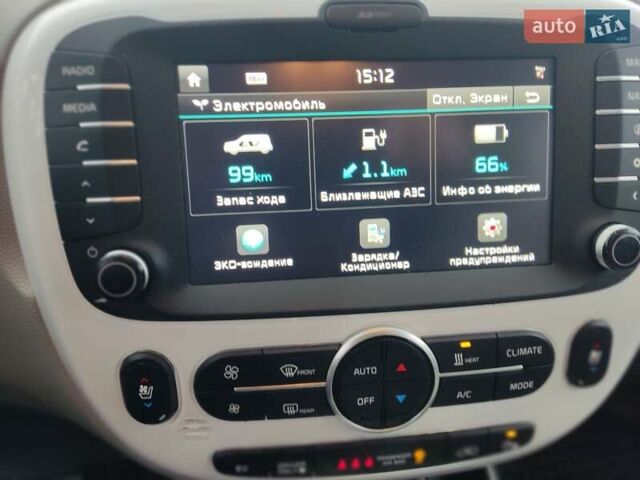 Черный Киа Soul EV, объемом двигателя 0 л и пробегом 79 тыс. км за 11500 $, фото 8 на Automoto.ua