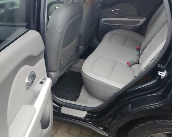 Черный Киа Soul EV, объемом двигателя 0 л и пробегом 79 тыс. км за 11500 $, фото 14 на Automoto.ua