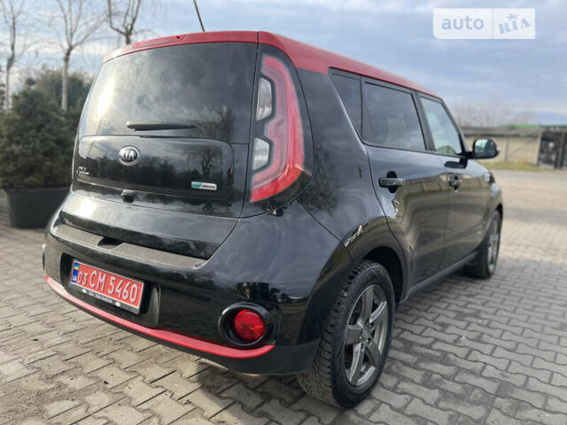 Черный Киа Soul EV, объемом двигателя 0 л и пробегом 75 тыс. км за 11999 $, фото 5 на Automoto.ua