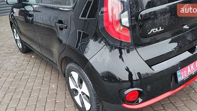 Чорний Кіа Soul EV, об'ємом двигуна 0 л та пробігом 102 тис. км за 11000 $, фото 13 на Automoto.ua