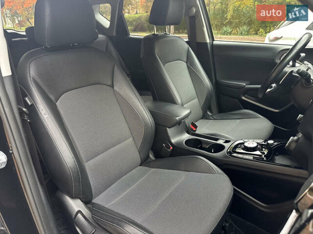 Кіа Soul EV 2020 у Дрогобичі на Automoto.ua Чорний Кіа Soul EV, об'ємом двигуна 0 л та пробігом 99 тис. км за 19200 $, фото 40 на Automoto.ua