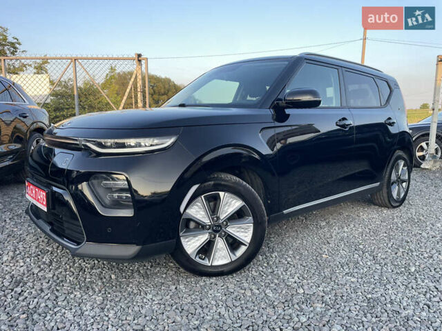 Черный Киа Soul EV, объемом двигателя 0 л и пробегом 122 тыс. км за 18000 $, фото 4 на Automoto.ua