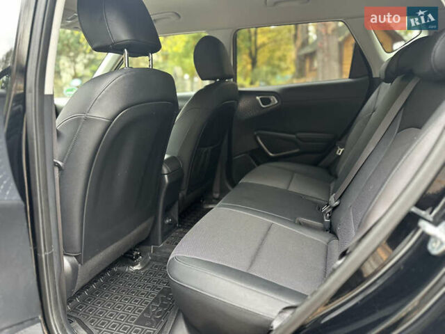 Кіа Soul EV 2020 у Дрогобичі на Automoto.ua Чорний Кіа Soul EV, об'ємом двигуна 0 л та пробігом 99 тис. км за 19200 $, фото 38 на Automoto.ua