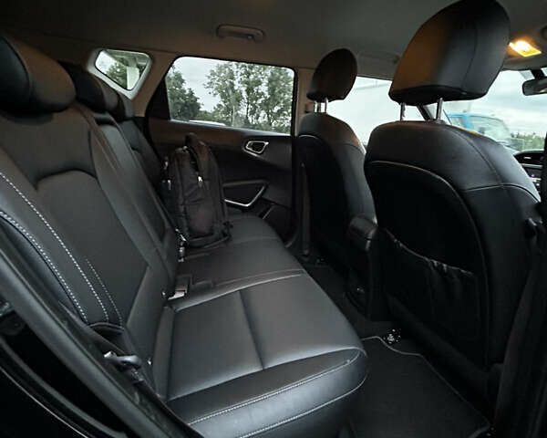 Чорний Кіа Soul EV, об'ємом двигуна 0 л та пробігом 123 тис. км за 18900 $, фото 25 на Automoto.ua