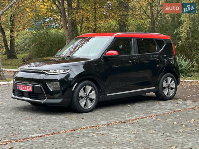 Кіа Soul EV 2020 у Дрогобичі на Automoto.ua Чорний Кіа Soul EV, об'ємом двигуна 0 л та пробігом 99 тис. км за 19200 $, фото 9 на Automoto.ua