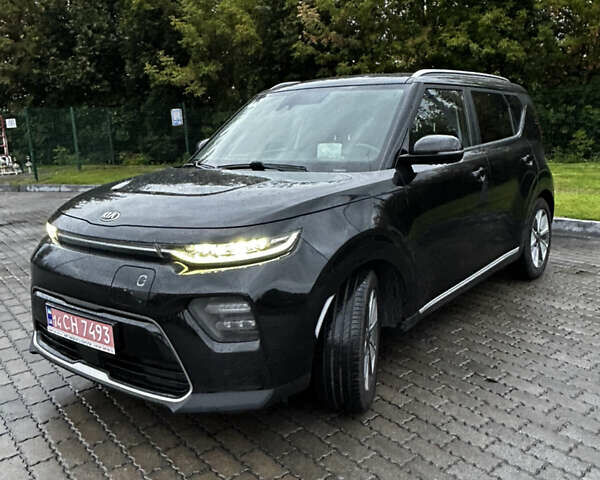 Чорний Кіа Soul EV, об'ємом двигуна 0 л та пробігом 123 тис. км за 18900 $, фото 2 на Automoto.ua