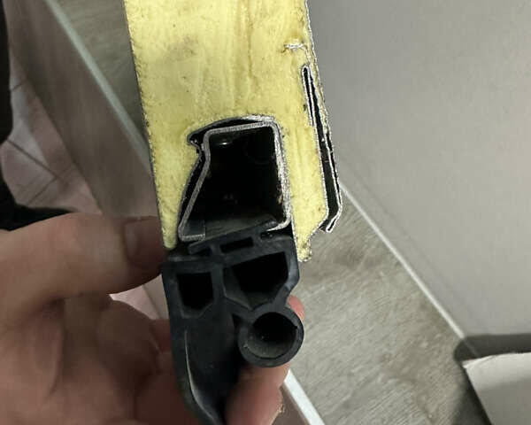 Кіа Soul EV 2020 у Дрогобичі на Automoto.ua Чорний Кіа Soul EV, об'ємом двигуна 0 л та пробігом 99 тис. км за 19200 $, фото 66 на Automoto.ua