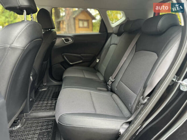 Кіа Soul EV 2020 у Дрогобичі на Automoto.ua Чорний Кіа Soul EV, об'ємом двигуна 0 л та пробігом 99 тис. км за 19200 $, фото 37 на Automoto.ua