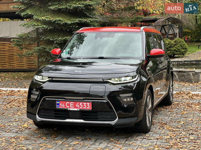 Кіа Soul EV 2020 у Дрогобичі на Automoto.ua Чорний Кіа Soul EV, об'ємом двигуна 0 л та пробігом 99 тис. км за 19200 $, фото 2 на Automoto.ua