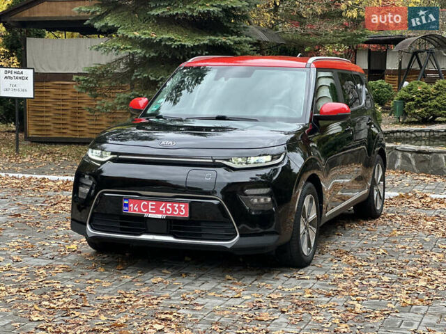 Кіа Soul EV 2020 у Дрогобичі на Automoto.ua Чорний Кіа Soul EV, об'ємом двигуна 0 л та пробігом 99 тис. км за 19200 $, фото 5 на Automoto.ua