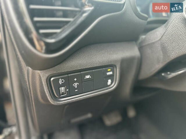 Кіа Soul EV 2020 у Дрогобичі на Automoto.ua Чорний Кіа Soul EV, об'ємом двигуна 0 л та пробігом 99 тис. км за 19200 $, фото 54 на Automoto.ua